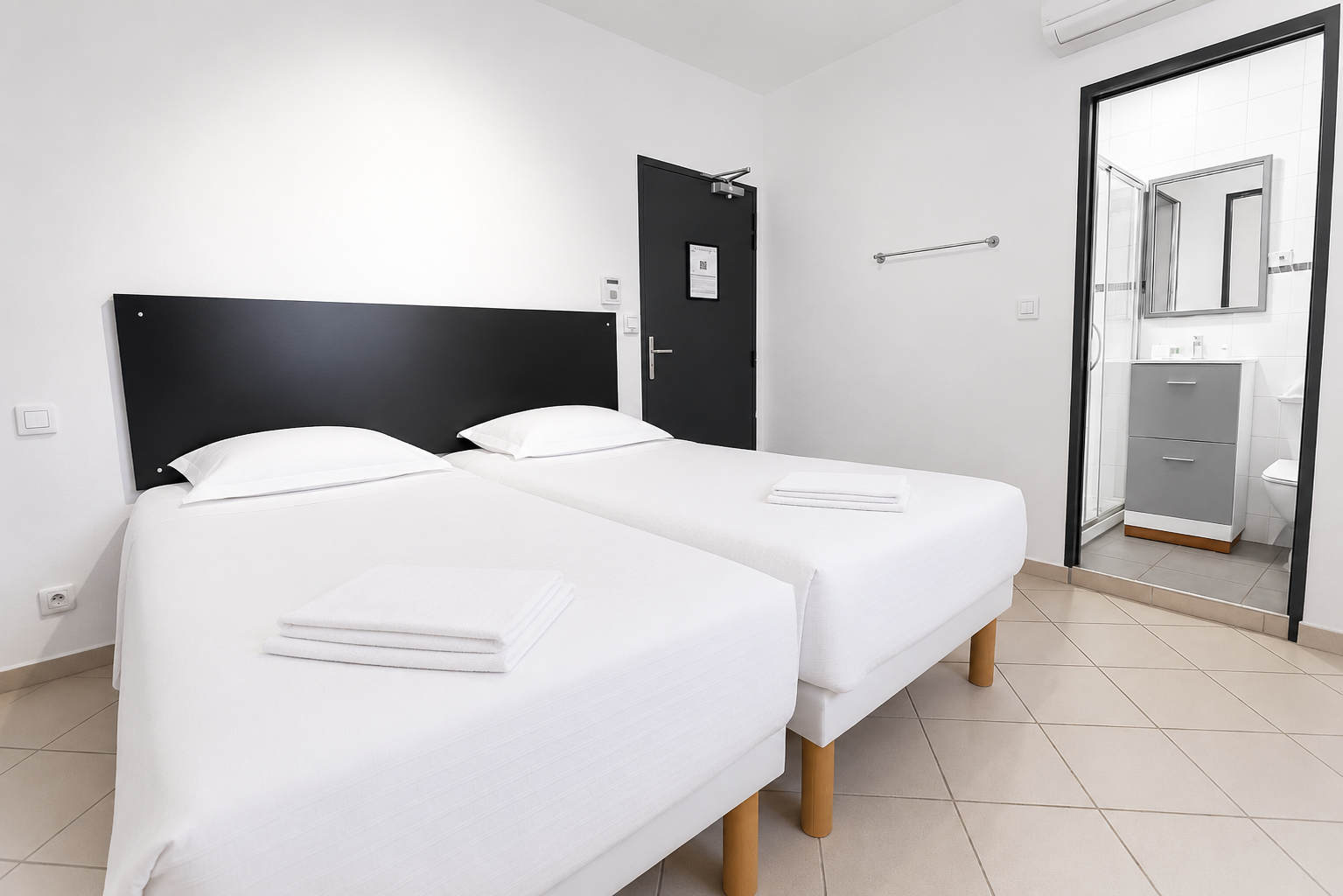 twin-hotel-la-cigale-var