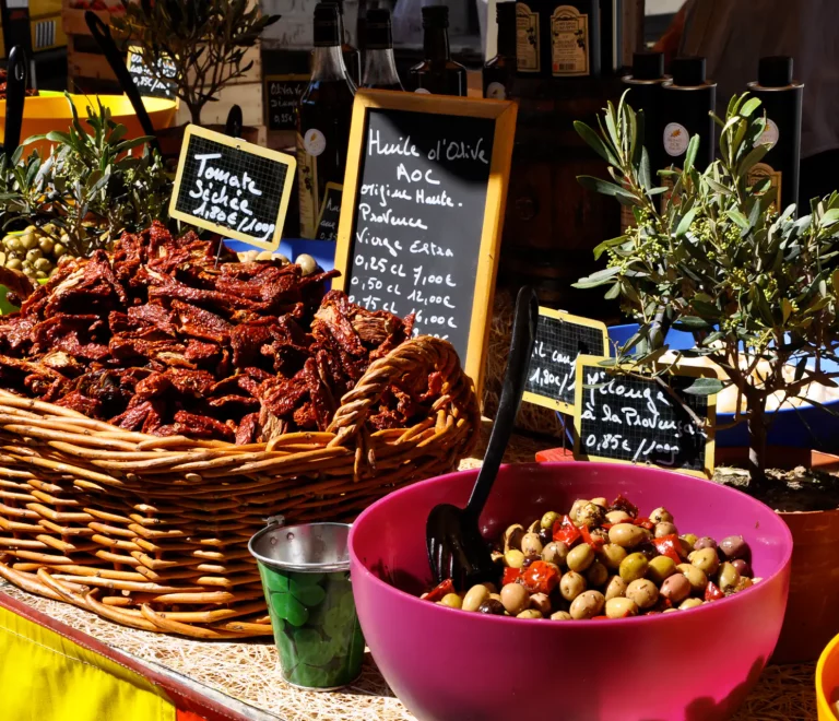 Marché provençal à La Croix-Valmer
